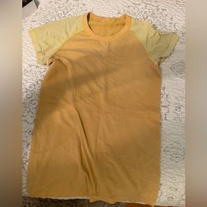 Lululemon Swiftly Tech short sleeve | Size 6